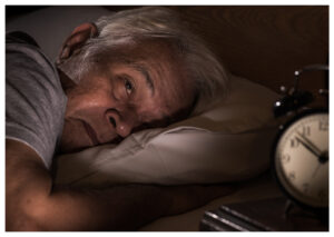 Ini Cara Memperbaiki Pola Tidur Lansia, Strategi Efektif untuk Tidur lebih Nyenyak