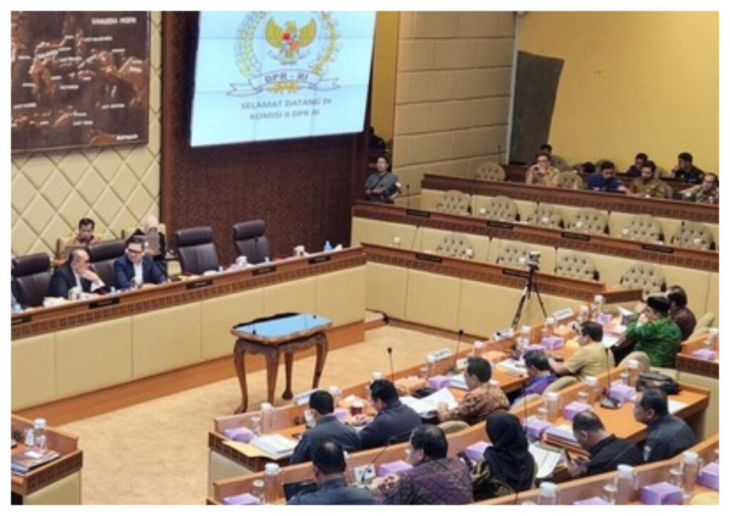 Pemerintah Undangkan PKPU Baru: Persyaratan Pencalonan Kepala Daerah Diperbarui