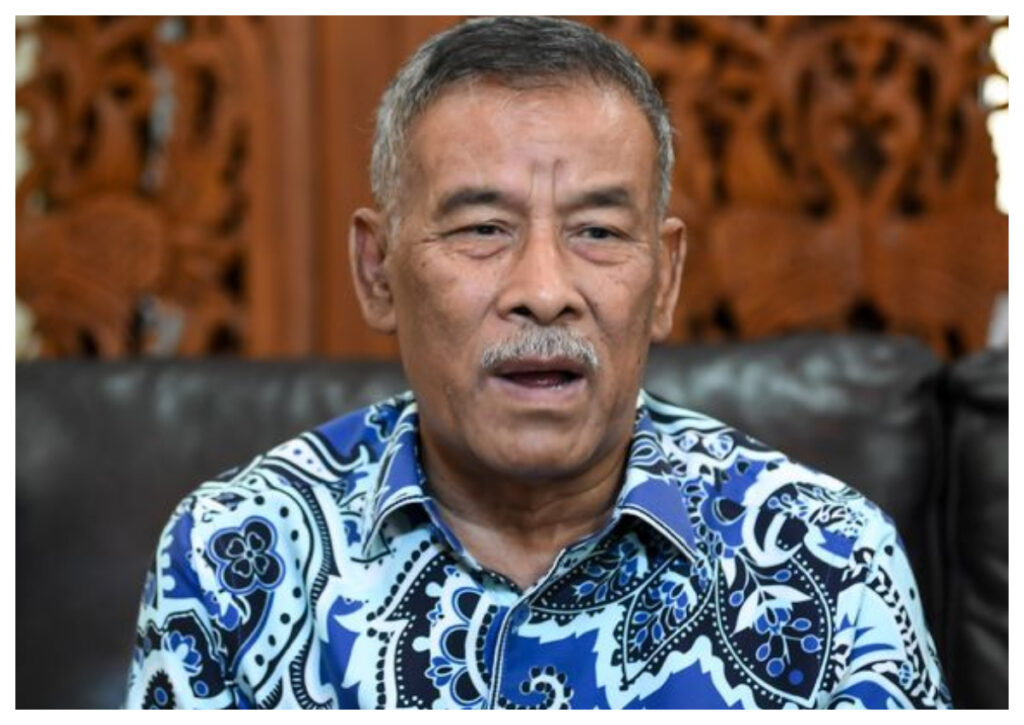 Putranya Maju di Pilgub, Umuh Muchtar Pastikan Persib Tetap Netral