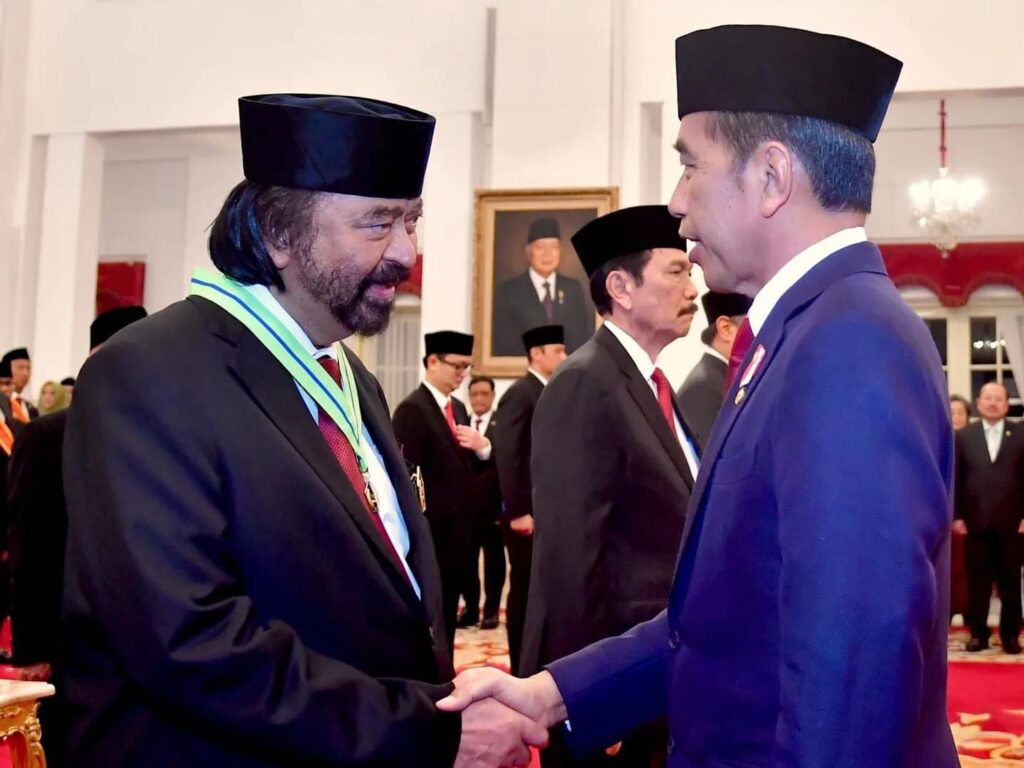 Anugrah Tanda Kehormatan RI untuk 64 Tokoh dari Presiden Joko Widodo