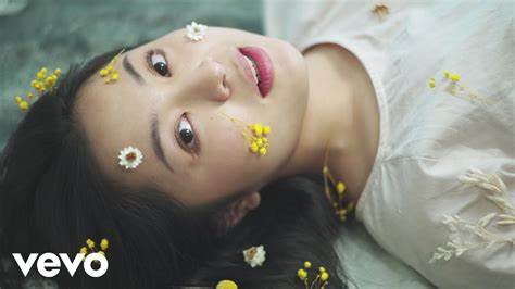 Profil dan Biodata Bernadya, Penyanyi Sekaligus Penulis Lagu yang Viral Karena Enak Didengarkan Untuk Menggalau/ Youtube