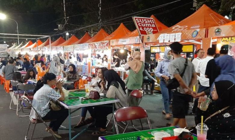 festival kuliner jalanan