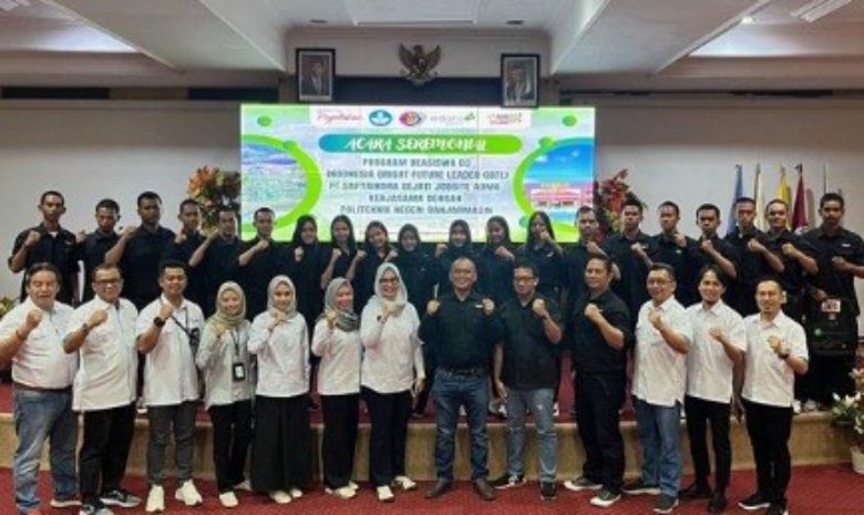 20 Mahasiwa Poliban Dapat Beasiswa dari SIS ADMO