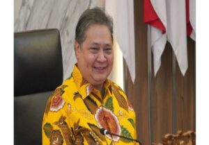 Airlangga Mundur, Dua Kubu Kekuatan Bersiap Ambil Alih Kursi Ketum Golkar
