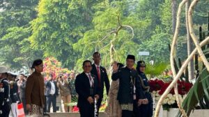 Hadiri Sidang Tahunan MPR, Jokowi Kenakan Baju Adat Betawi