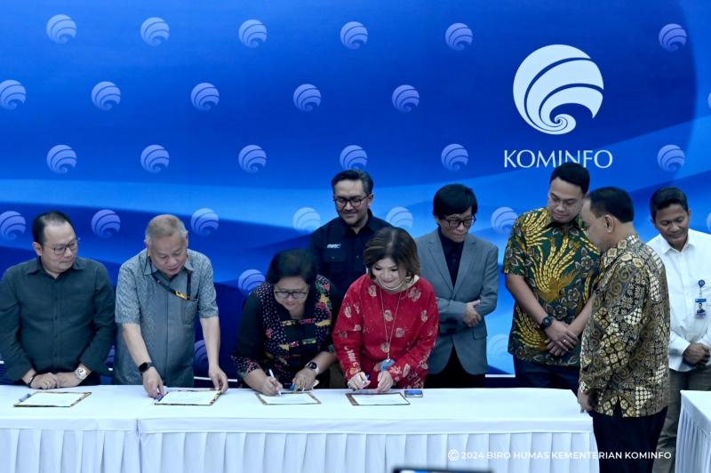 kominfo menteri budi arie pakta integritas judol