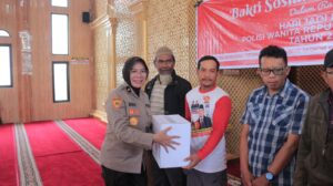 Rangkaian HUT ke-76 Polwan, Ratusan Polisi Wanita Gelar Napak Tilas