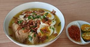 Gurihnya Soto Banjar dengan Aroma Rempah Menggoda