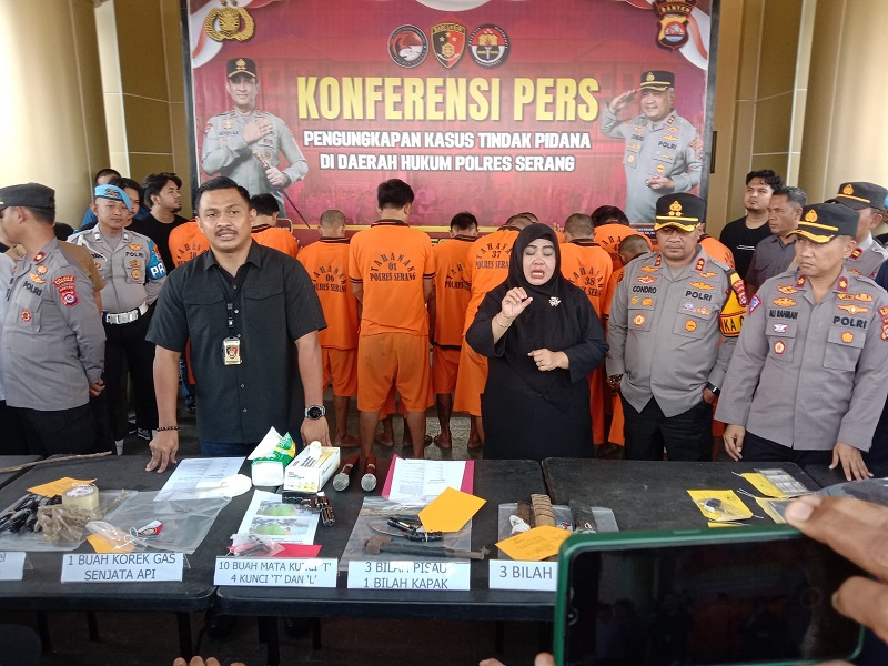 Tim Resmob Satreskrim Polres Serang meringkus enam pelaku spesialis pencurian hewan ternak lintas provinsi