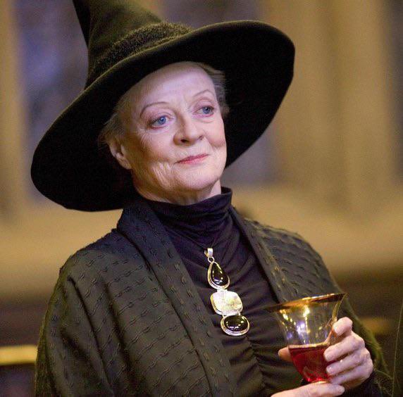Profil Dame Maggie Smith ‘Harry Potter’, Aktris Legendaris yang Meninggal di Usia 89 Tahun