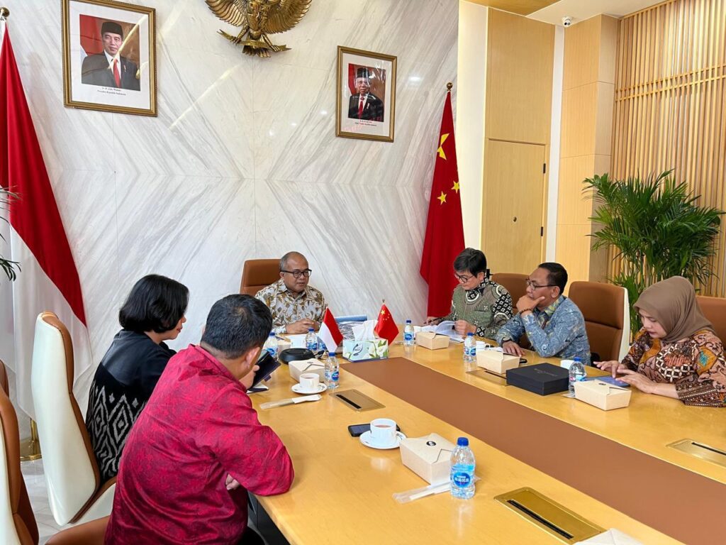 Belasan Kades Ikuti Program Benchmarking ke China
