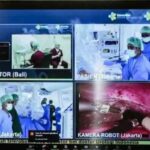 Dokter Indonesia lakukan operasi jarak jauh di RSCM dan berlangsung sukses. (Is)