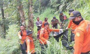 SAR Bali Temukan Lansia yang Tersesat di Dalam Hutan Banjar