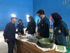 Aksi Nyata Mahasiswa di Selodoko : Sosialisasi Pencegahan Stunting dan Budidaya Maggot