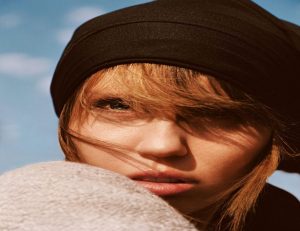 ‘Flowers’ Miley Cyrus Dituduh Merupakan Jiplakan dari ‘When I Was Your Man’