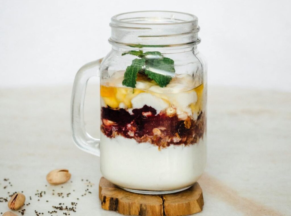 5 Manfaat Menambahkan Madu ke dalam Yogurt, Lezat dan Bermanfaat