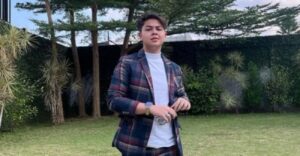 Baim ‘Tarzan Cilik’ Kini Beternak Kambing