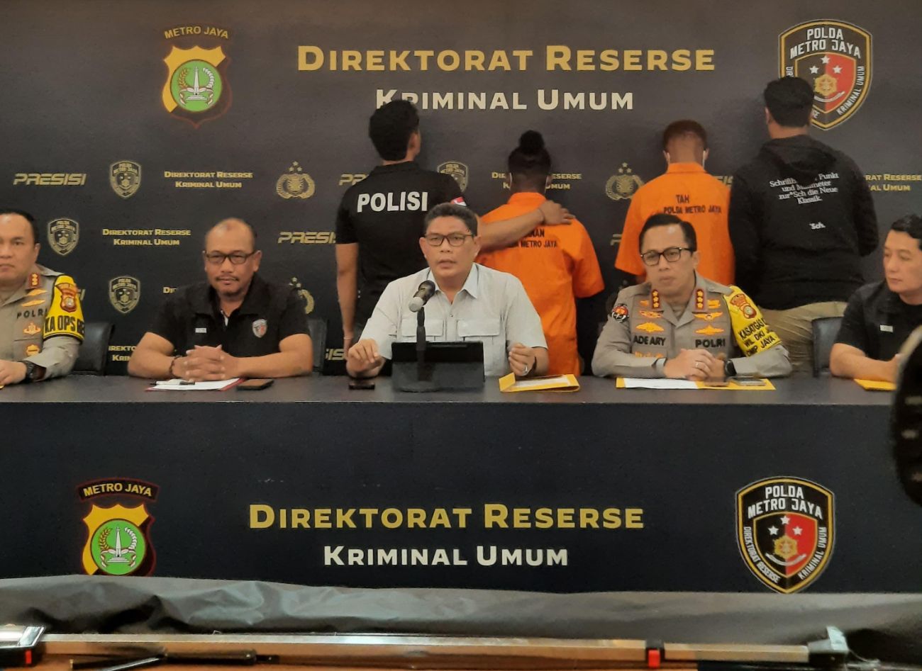 pembubaran paksa diskusi