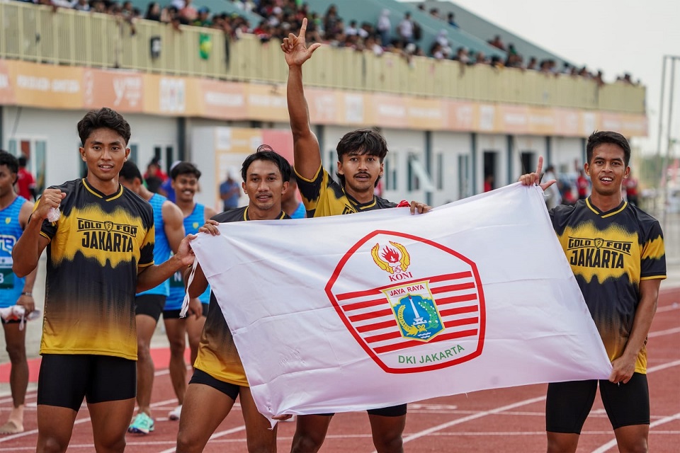 Kontingen DKI Jakarta juara umum cabor atletik di PON XXI. (Lilik)