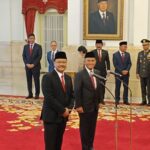 Presiden Jokowi melantik Kepala BNPT Irjen Pol Eddy Hartono dan Gus Iful sebagai Mensos. (Ist)