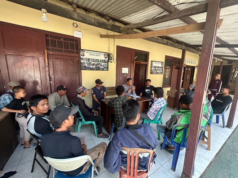 Belasan pelajar terlibat tawuran meminta maaf kepada orang tua dan masyarakat.