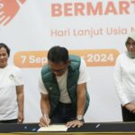 Kick Off Perwali Perlindungan Lansia, ditandatangani Hery Antasari, berbarengan dengan Hari Lanjut Usia Nasional. (Nicho)