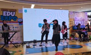 D’Fasco SD Muhammadiyah 4 Pucang Memukau di Next Level Edu Expo