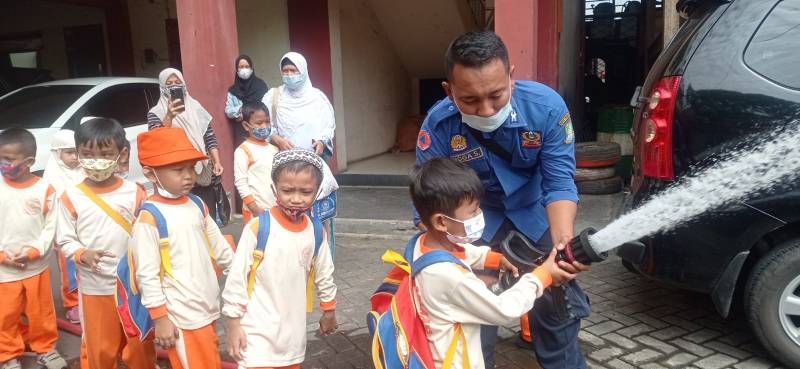 Ada Kebakaran di Kota Tangerang, Telepon 112!