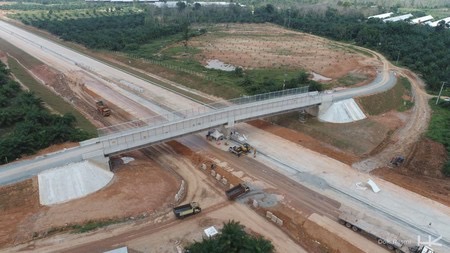 Proyek Tol Bayung Lencir - Tempino Seksi 3 sepanjang 15,47 Km, yang menghubungkan Provinsi Jambi dengan Provinsi Palembang, akhirnya rampung.(Ist)