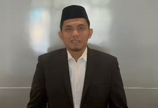 Pimpinan Ponpes Ikhlas Salman Al Farisy, Kabupaten Serang, Dr. HA Sirojudin.
