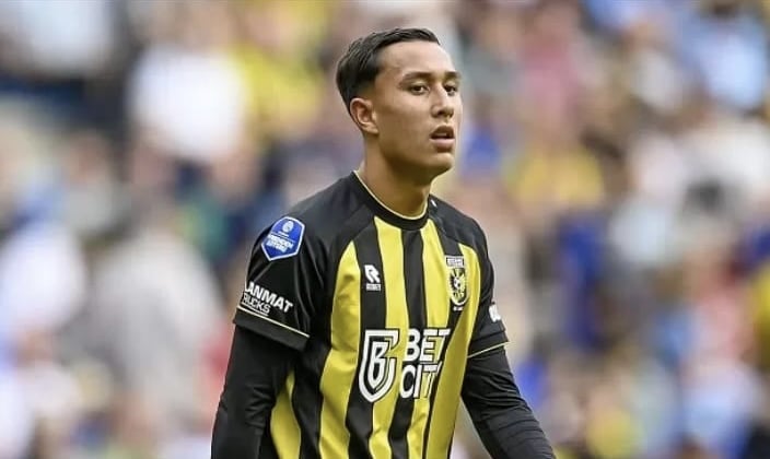 B392913E 0A0D 4A65 9CBF 637E7FF7D85A