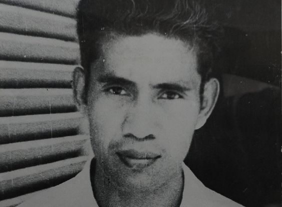 Biografi Sayuti Melik