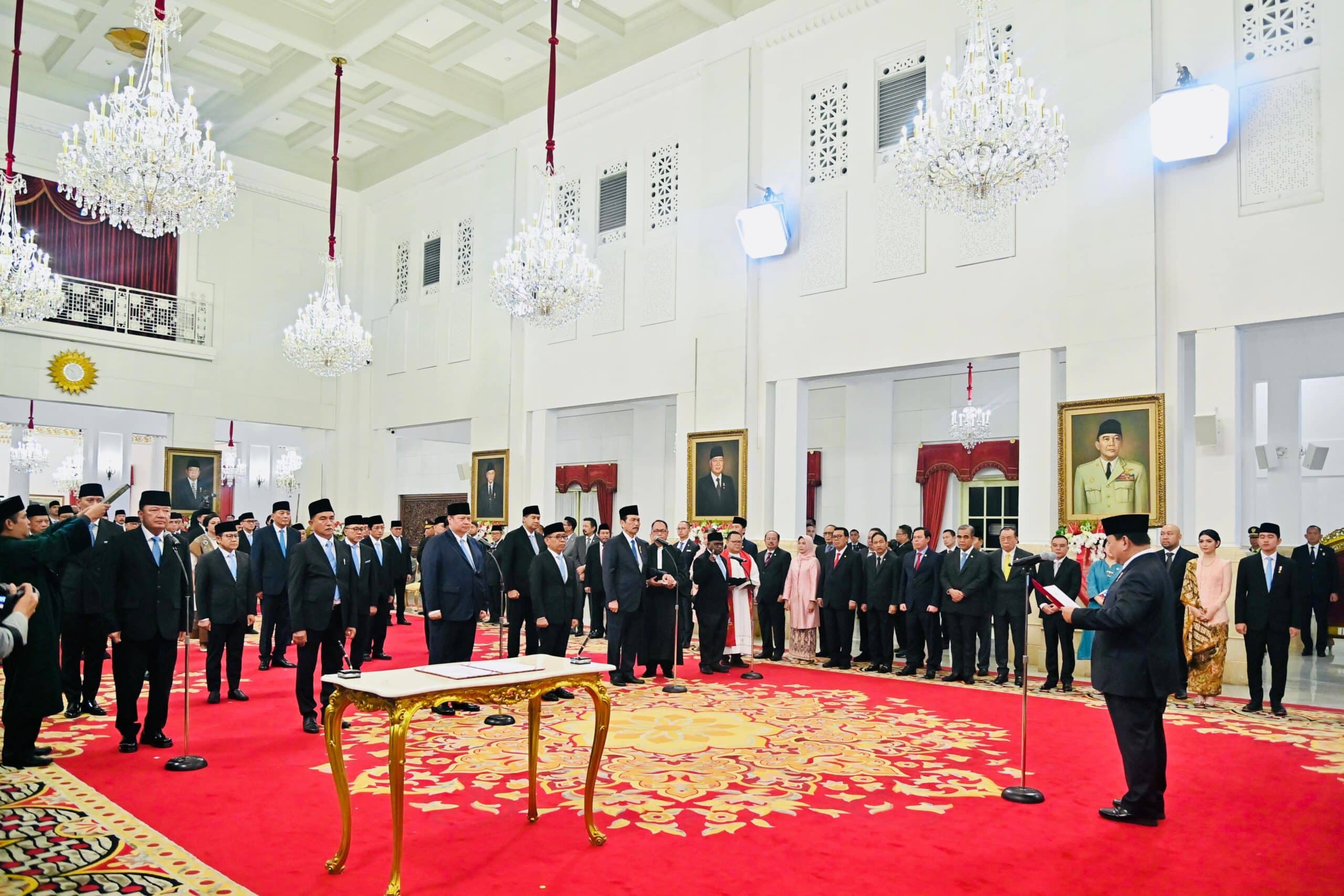 Gaji dan Tunjangan Wakil Menteri di Kabinet Merah Putih: Rincian Keuangan Pemerintahan Prabowo - Gibran