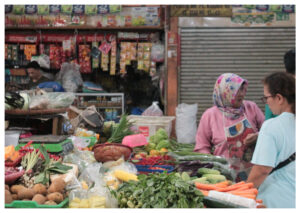 Pasar Gunung Batu Berjuang Melawan E-Commerce, Daya Beli Masyarakat Menurun