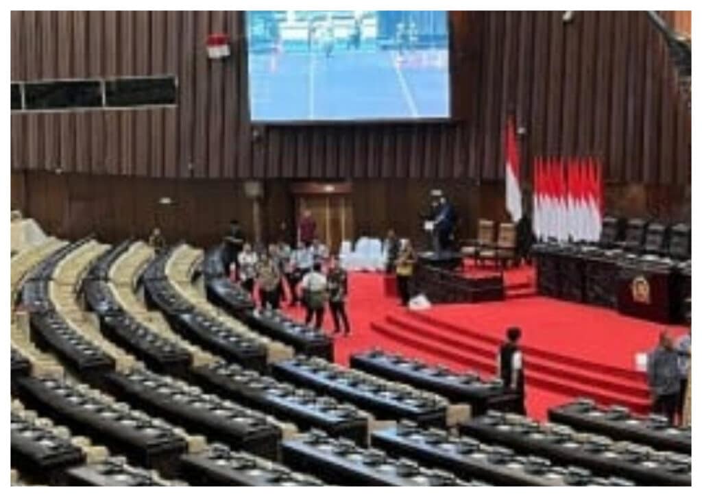 Jelang Pelantikan, Gibran Rakabuming Ikuti Gladi Bersih di Gedung Nusantara