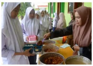 KemenKKP Kolaborasi dengan BGN Siapkan Ikan untuk Program Makan Bergizi Gratis