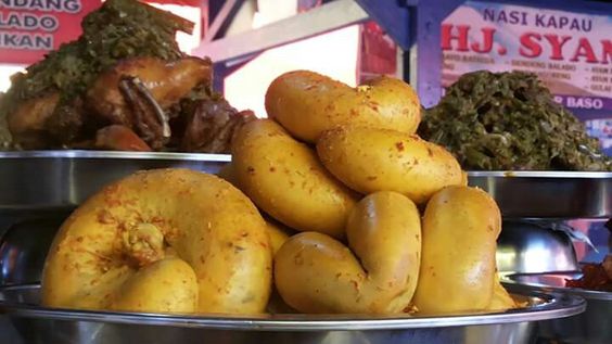 Makanan Khas Daerah Sumatera Barat