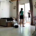 Viral! Video Afifah Riyad Lakukan KDRT pada Derry Fransakti Saat Gendong Anak