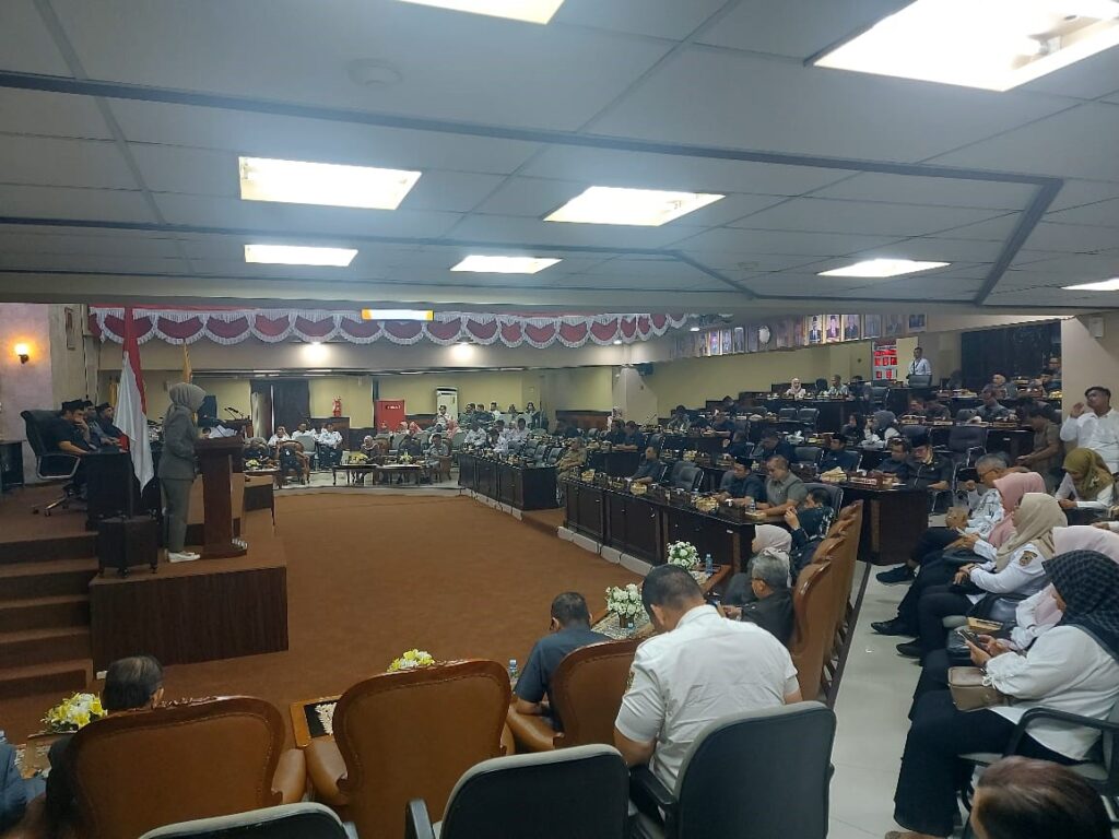 84 Ribu Lebih Warga Kalsel Masih Cari Kerja dan 4,11 % Masih Miskin