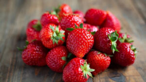 Tiga Resep Stroberi, Segar dan Menyehatkan