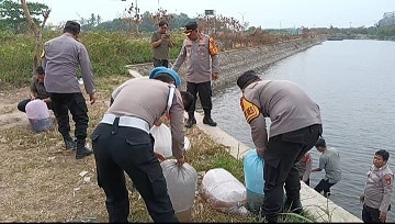 Polres Serang menebar ribuan ekor ikan untuk ketahanan pangan masyarakat. (Ist)