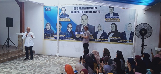 Cawagub Jawa Barat Ilham Habibie sapa masyarakat Purwakarta. (Ist)