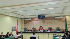 Mantan PLT Kepala Dinas Sosial HST Menghadapi Sidang Perdana