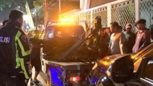 Ngantuk, Mobil Pajero Remaja Mataram Sasak 4 Motor di Malang