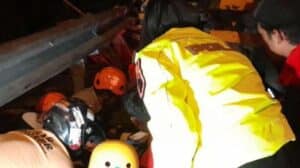 Warga Demak Berduka Istri Lepas dari Boncengan Suaminya