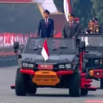 Presiden Jokowi dan Presiden Terpilih Prabowo Subianto meninjau apel pasukan pengamanan pelantikan Presiden pada 20 Oktober 2024 di DPR/MPR. (Ist)