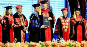 Kemendikbud Tidak Akui Gelar Doktor Honoris Causa Raffi Ahmad