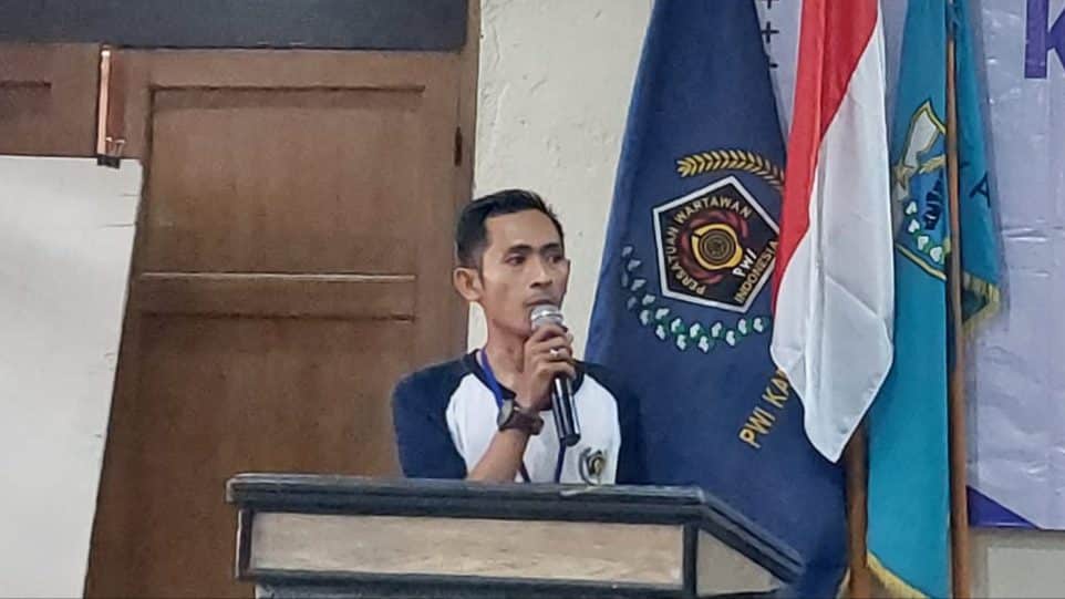 yanadi pwi pandeglamg