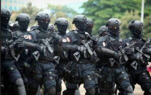 Ratusan Personel Brimob Diterjunkan Amankan Pilkada Serentak Indonesia