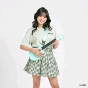 Profil dan Biodata Flora Shafiqa JKT48